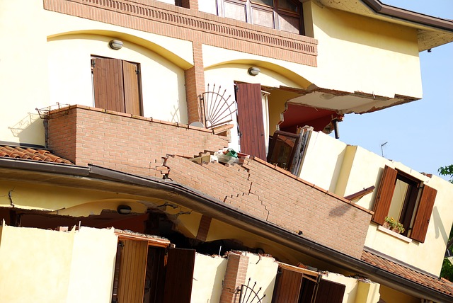 Few measures to make a building earthquake proof
